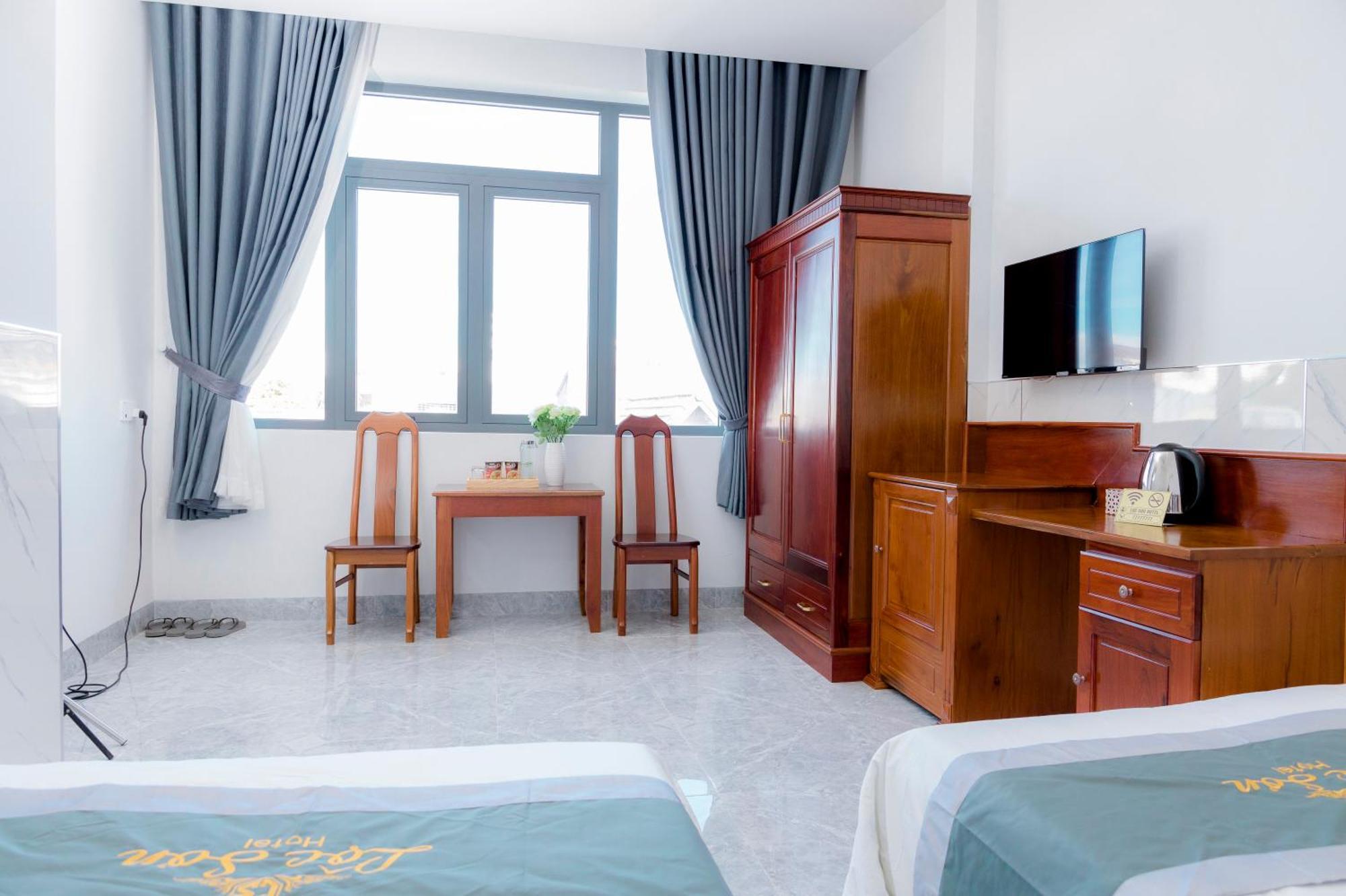 Loc Son Hotel Buon Ma Thuot Kültér fotó