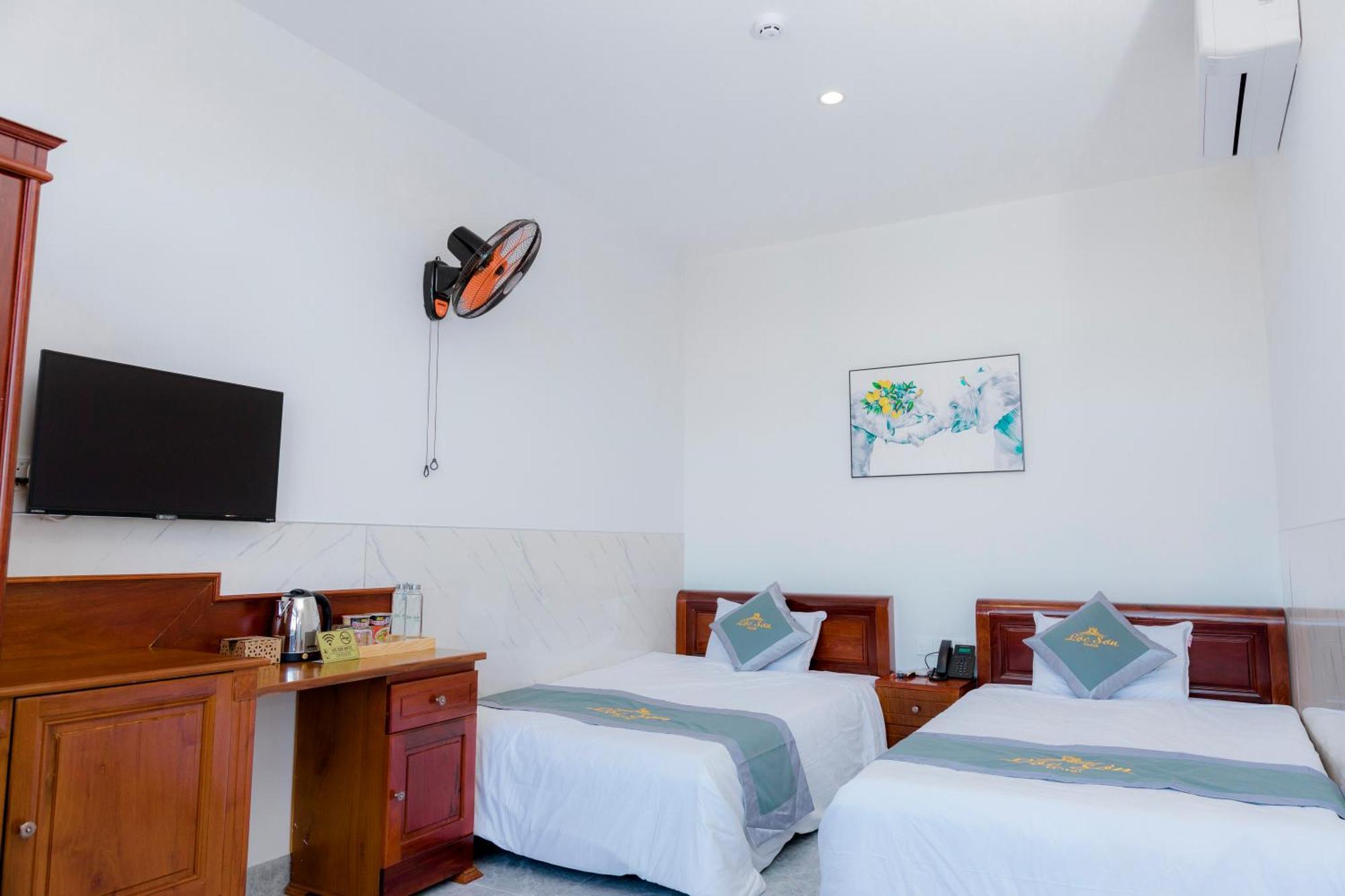 Loc Son Hotel Buon Ma Thuot Kültér fotó