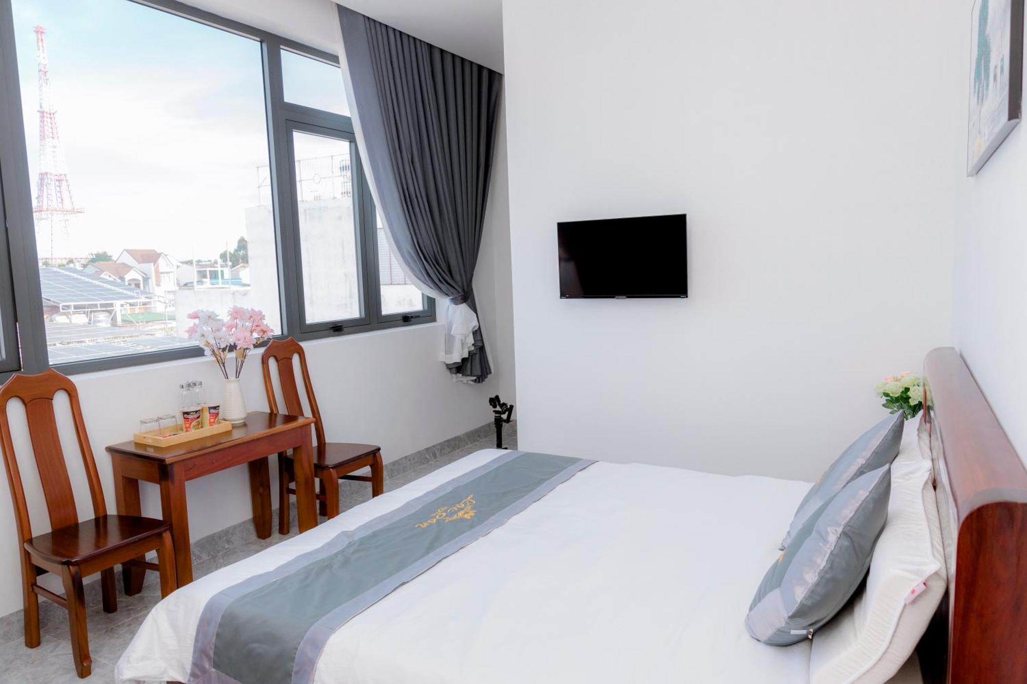 Loc Son Hotel Buon Ma Thuot Kültér fotó