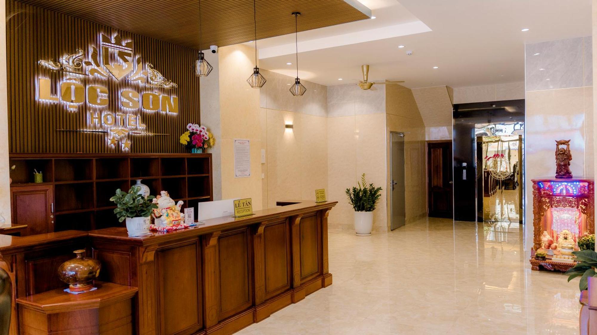 Loc Son Hotel Buon Ma Thuot Kültér fotó